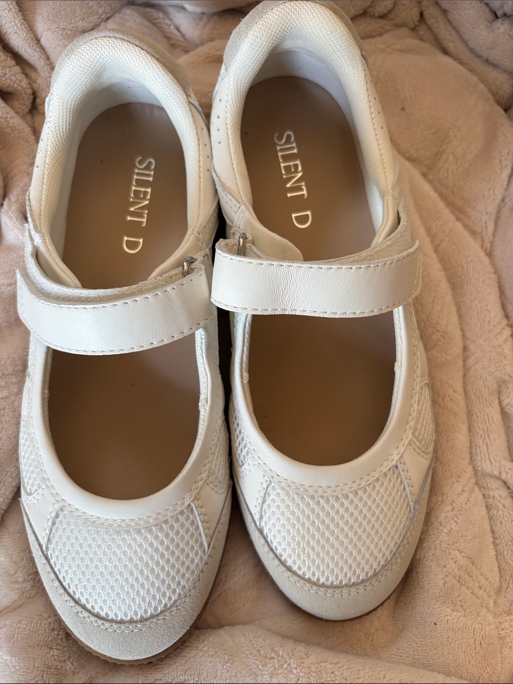 Silent D Women's White Leather Sneakers with Subtle Hardware